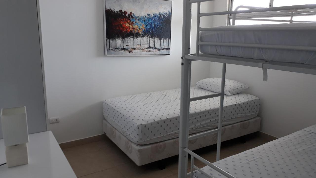 Lindo Departamento Al Pie De Playa Edificio Torre Oceanica Apartment Salinas  Ngoại thất bức ảnh